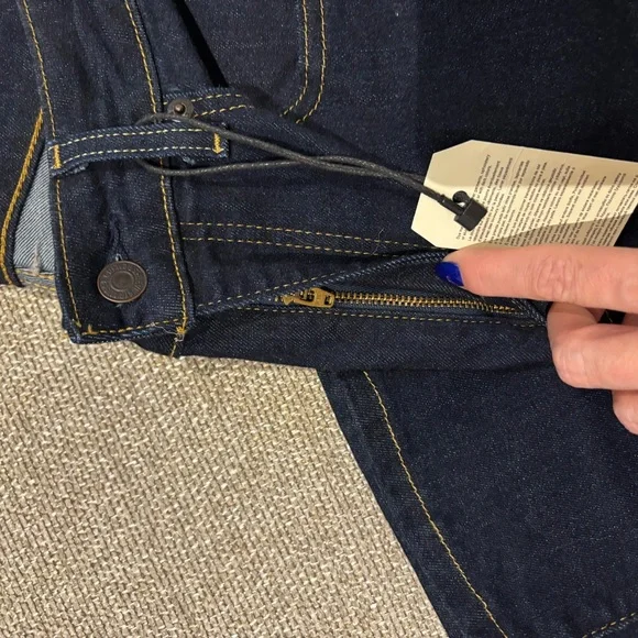 NWT LEVIS 725 HIGH RISE BOOTCUT WOMEN'S JEANS - Picture 9 of 9